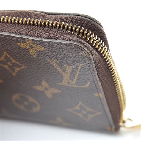 vuitton zippy wallet.